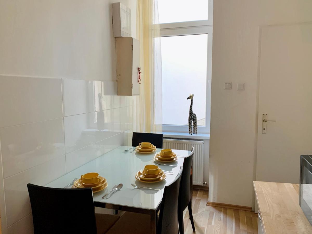 Raisa Apartments Lerchenfelder Guertel 30 Wina Bagian luar foto
